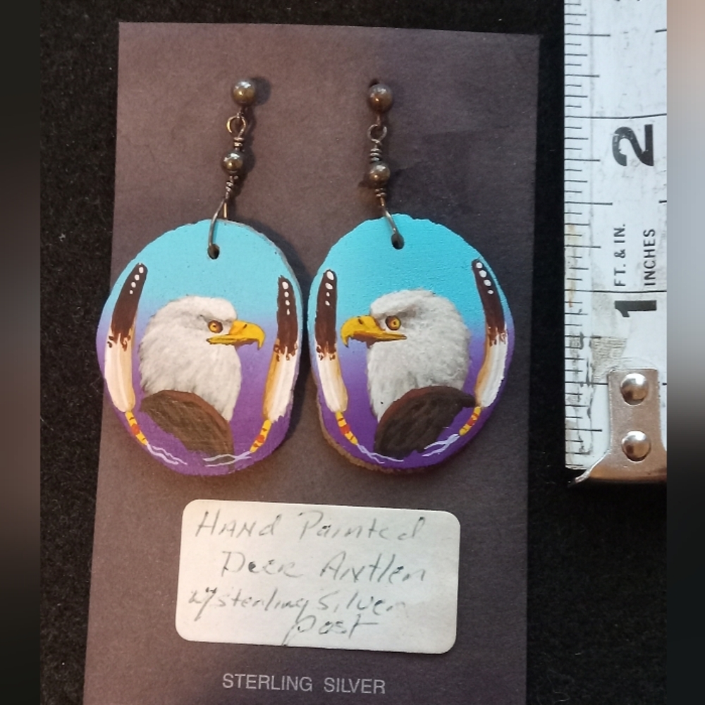 Hand-Painted Deer Antler NAVAJO Eagle Earrings - Picture 2 of 7